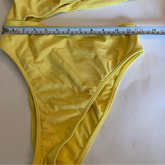 Abercrombie & Fitch one piece shoulder tie side swimsuit,  yellow size small - Picture 8 of 10